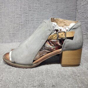 Miz Mooz Cole Women's Size 42 EU Gray Leather Side Zip Buckled Heeled Sandals